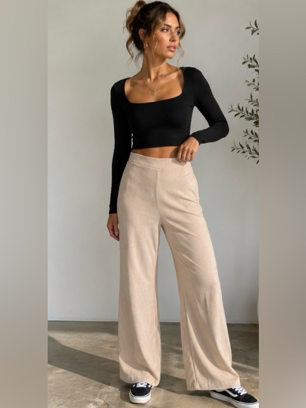 HYFVE Desert Breeze Faux Suede Wide Leg Pants | Cream Beige NWT Medium - Picture 1 of 3